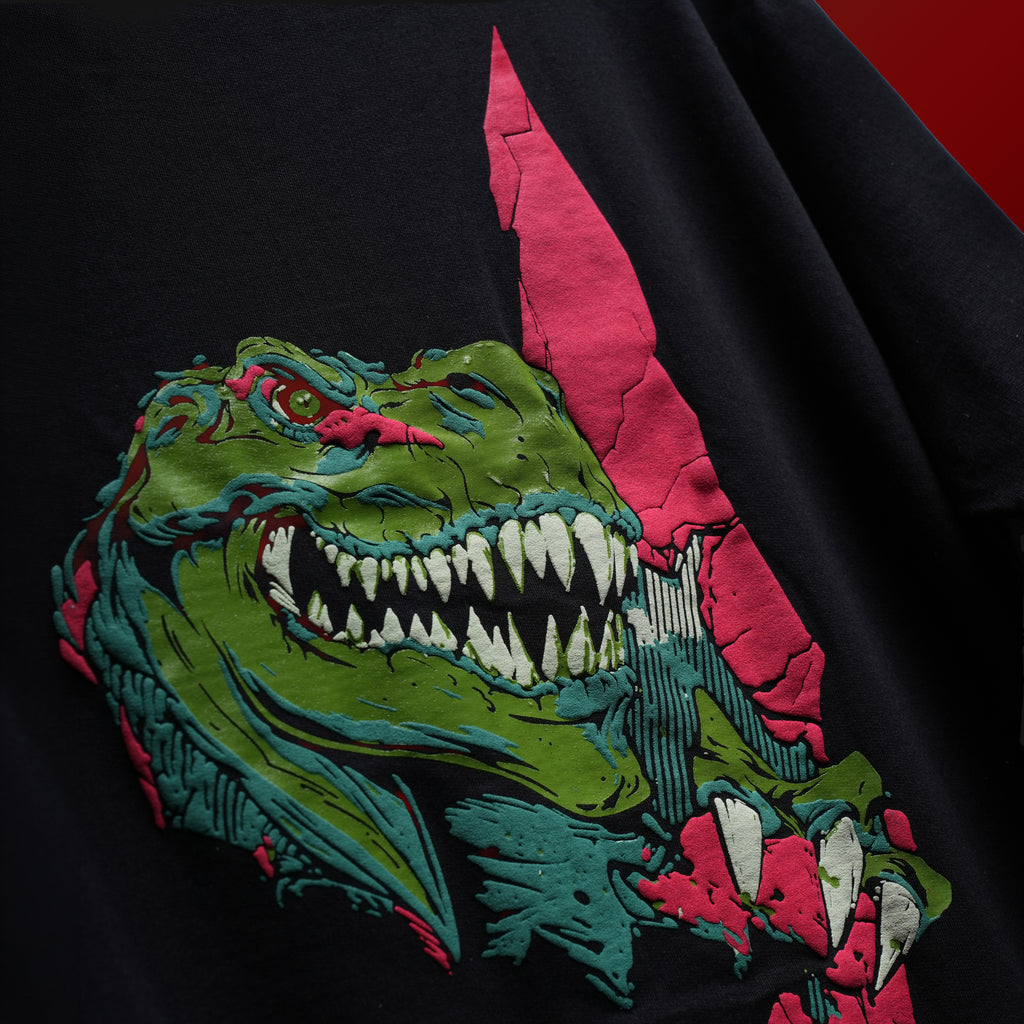 Dino 🦖 Oversized Black T-shirt (unisex)